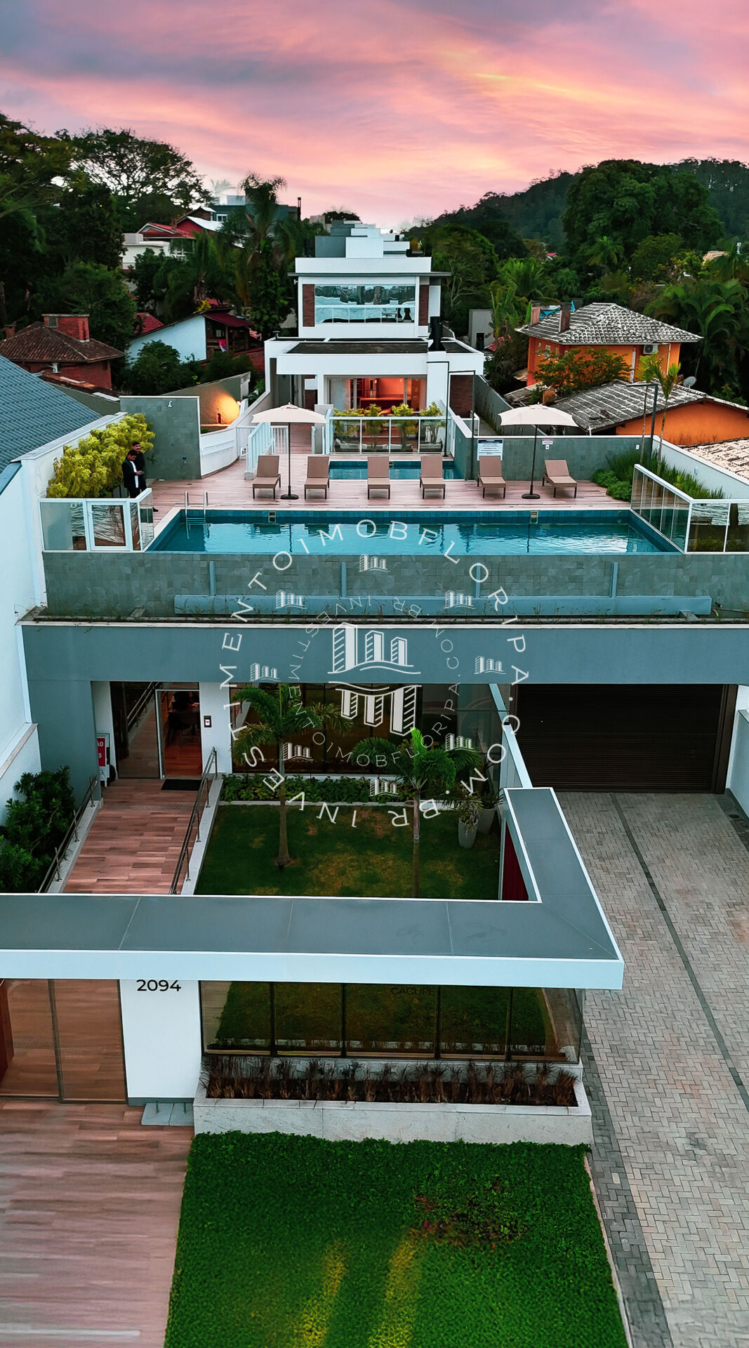 Apartamento à venda com 3 quartos, 158m² - Foto 27