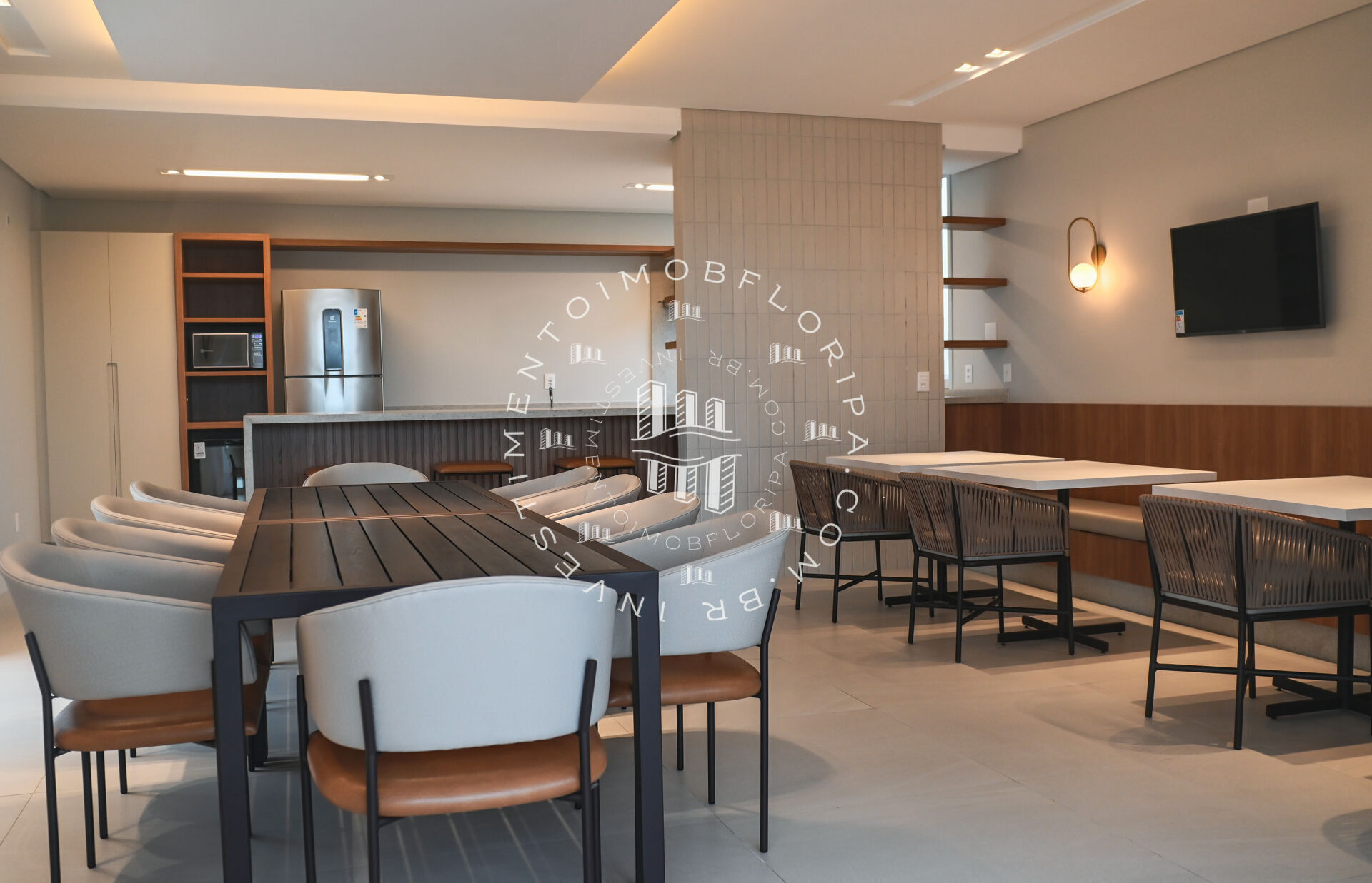 Apartamento à venda com 3 quartos, 158m² - Foto 24