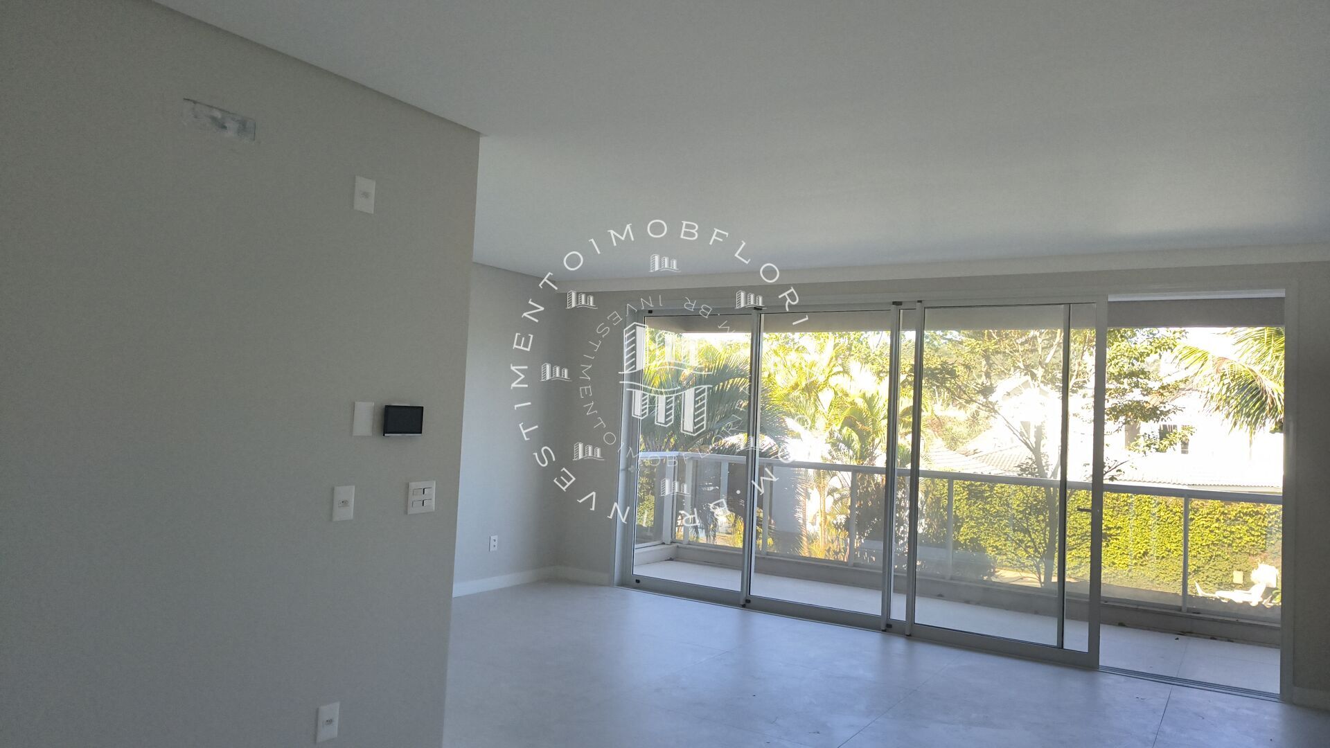 Apartamento à venda com 3 quartos, 158m² - Foto 6