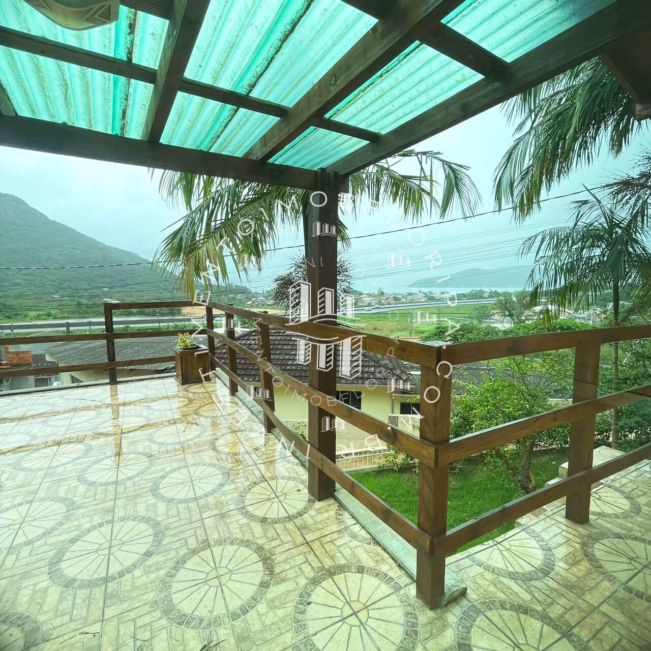 Casa à venda com 3 quartos, 120m² - Foto 4