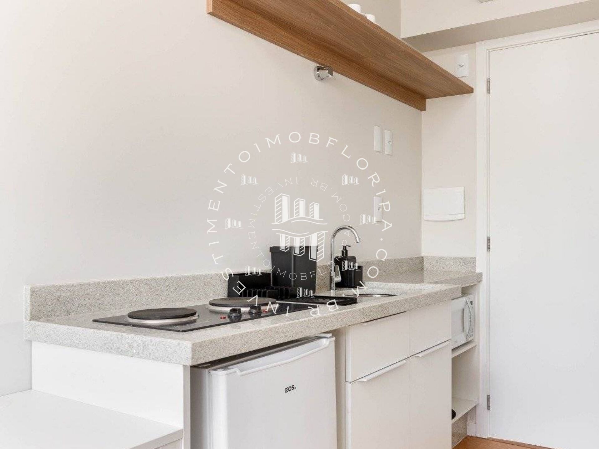 Apartamento à venda com 1 quarto, 15m² - Foto 2