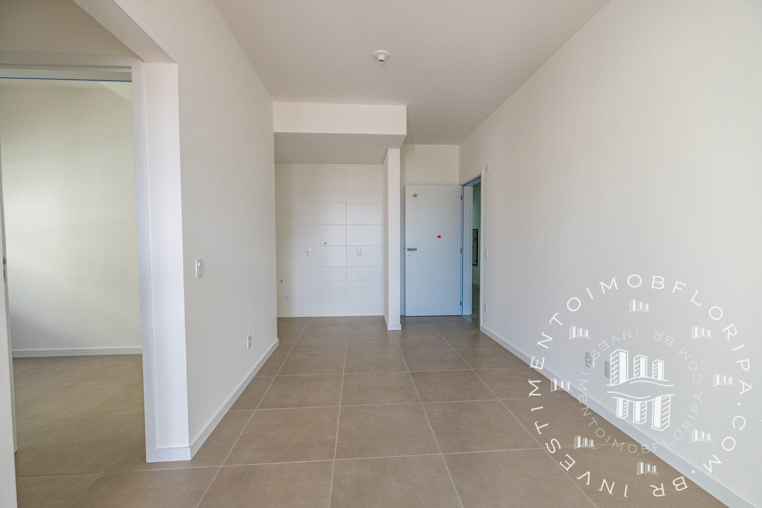 Apartamento à venda com 2 quartos, 60m² - Foto 13