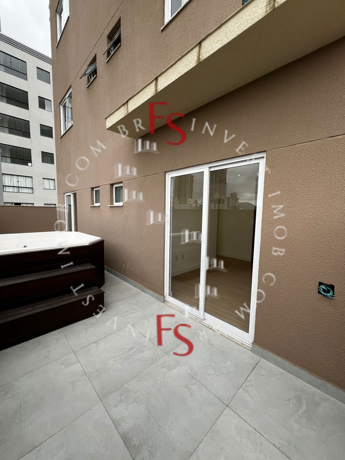 Apartamento, 2 quartos, 110 m² - Foto 4