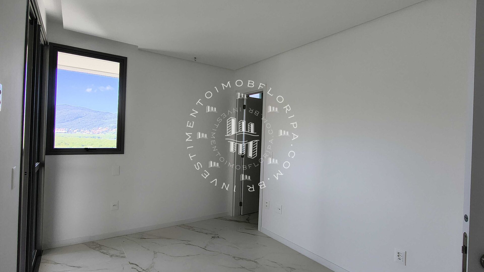 Apartamento à venda com 3 quartos, 125m² - Foto 12