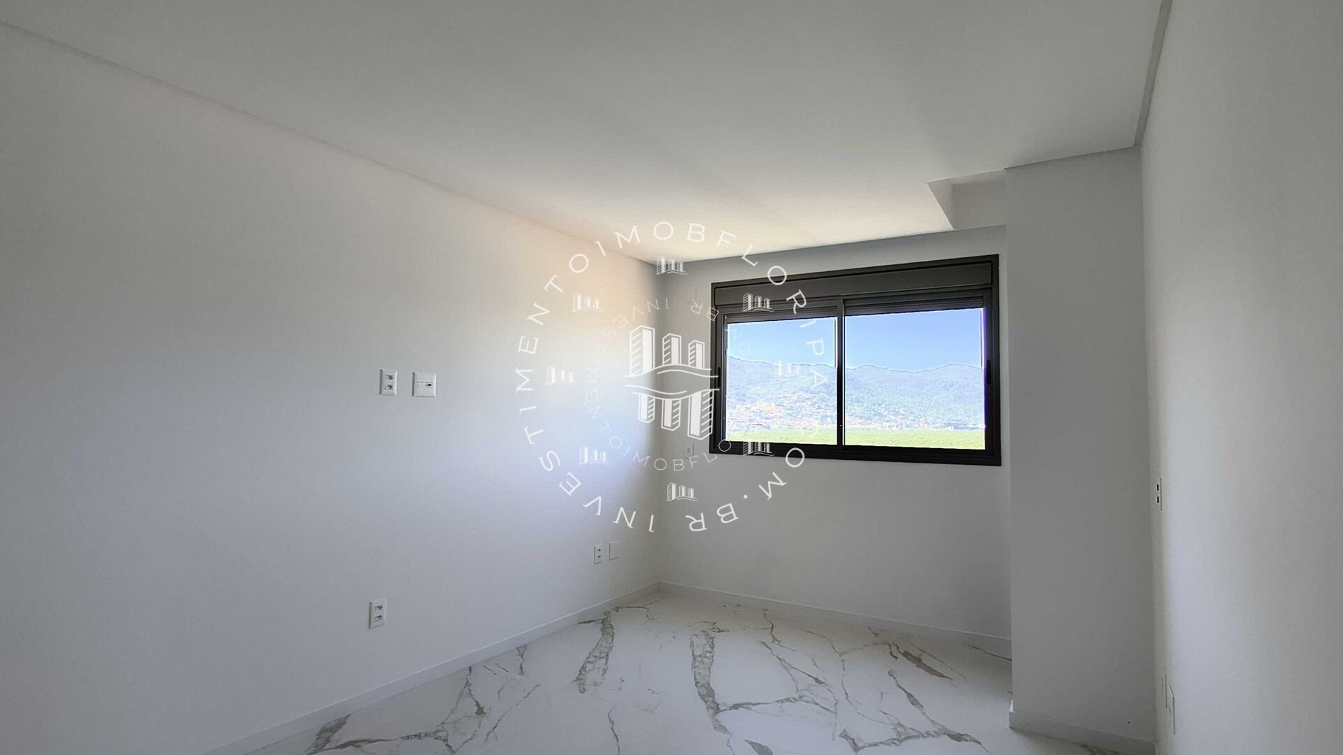 Apartamento à venda com 3 quartos, 125m² - Foto 11
