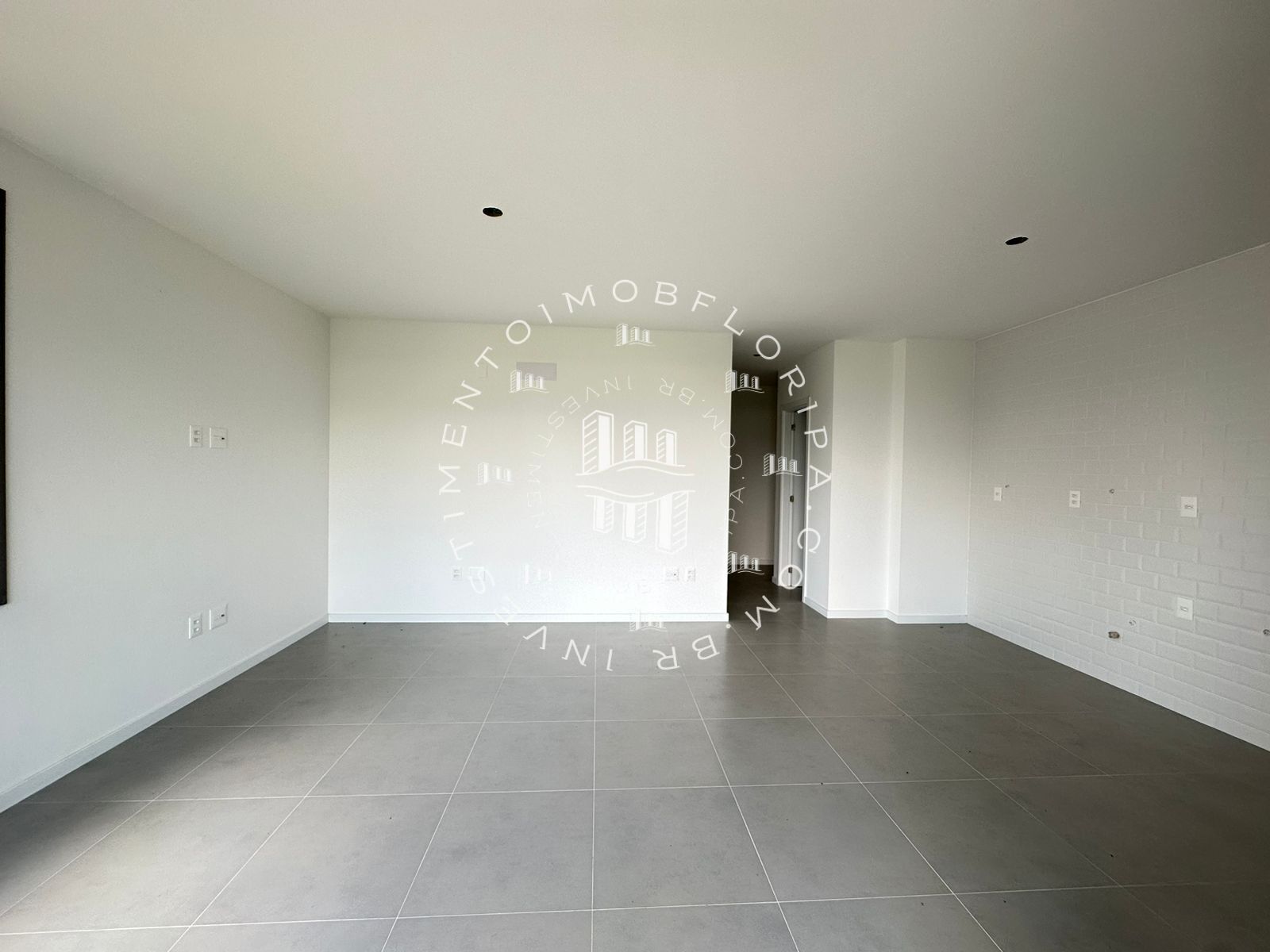 Apartamento à venda com 3 quartos, 96m² - Foto 4