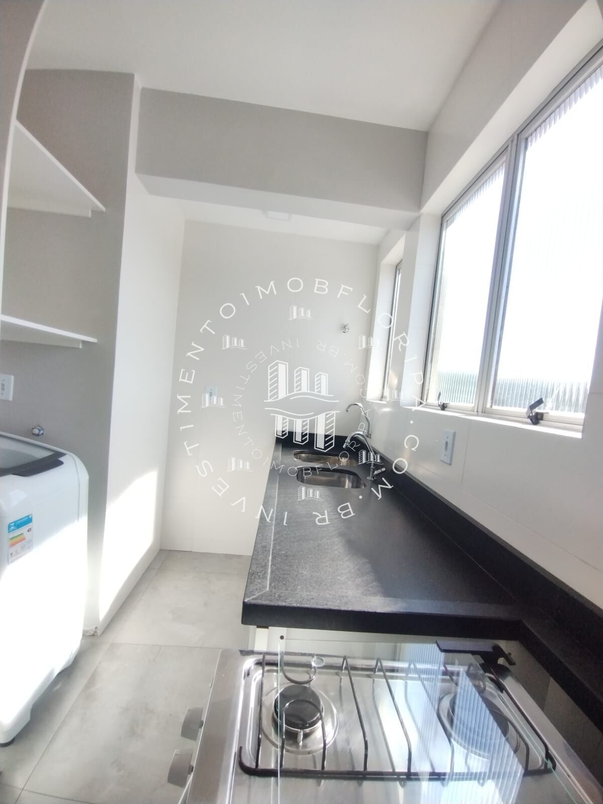 Apartamento à venda com 2 quartos, 65m² - Foto 8