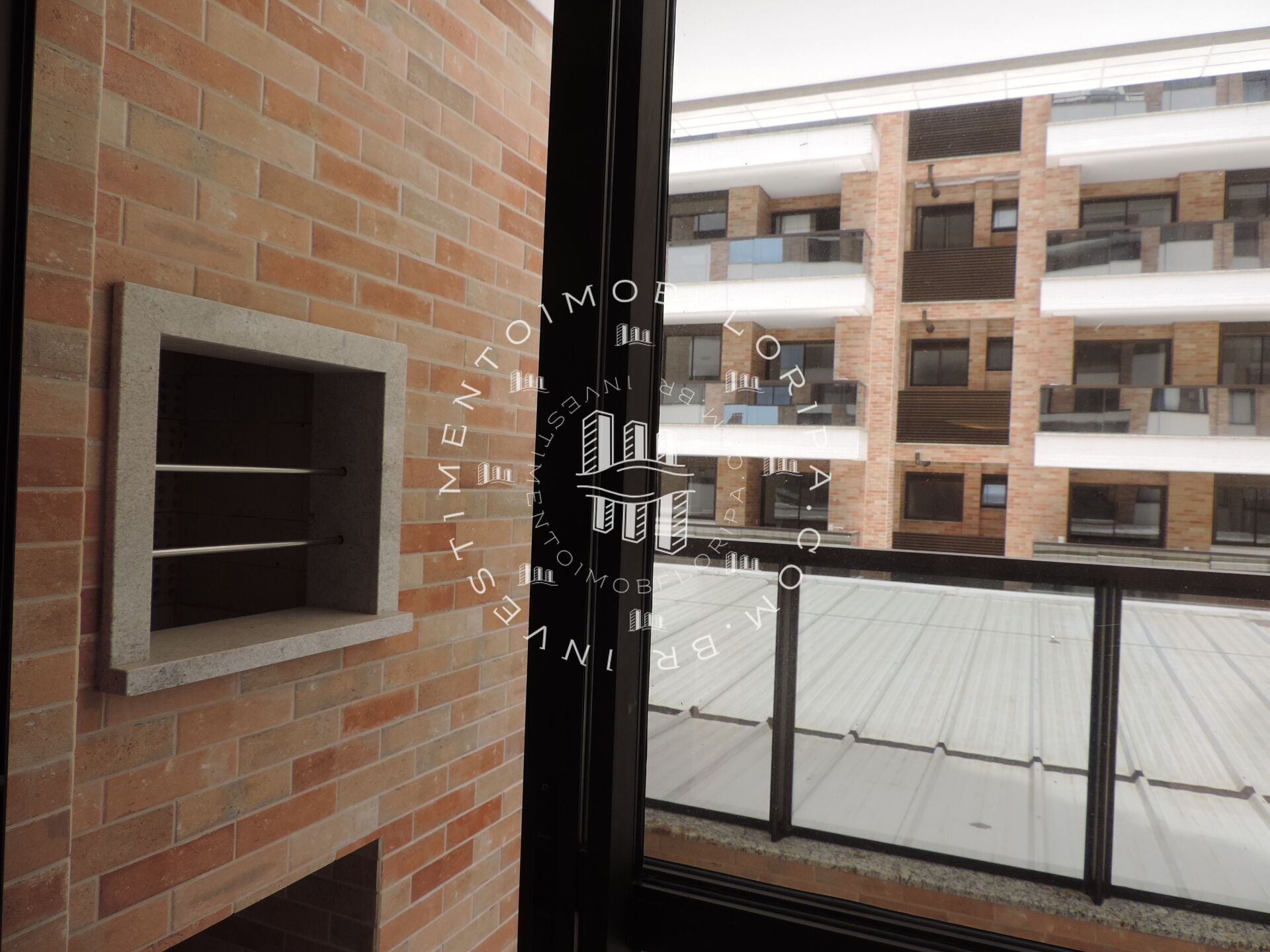 Apartamento à venda com 3 quartos, 101m² - Foto 5
