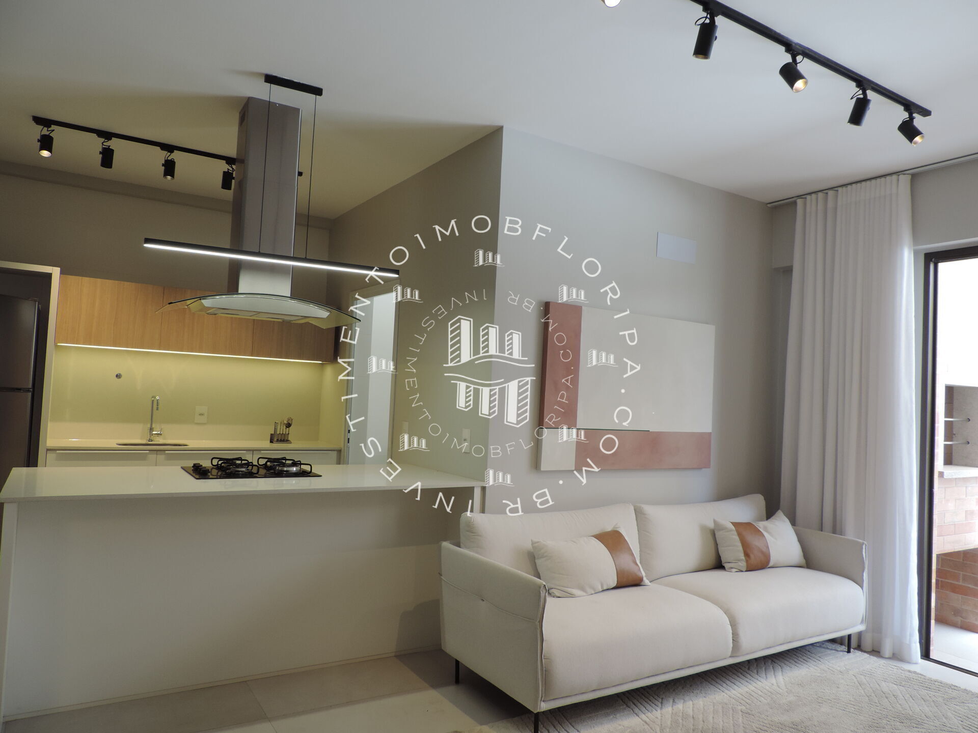 Apartamento à venda com 3 quartos, 101m² - Foto 3