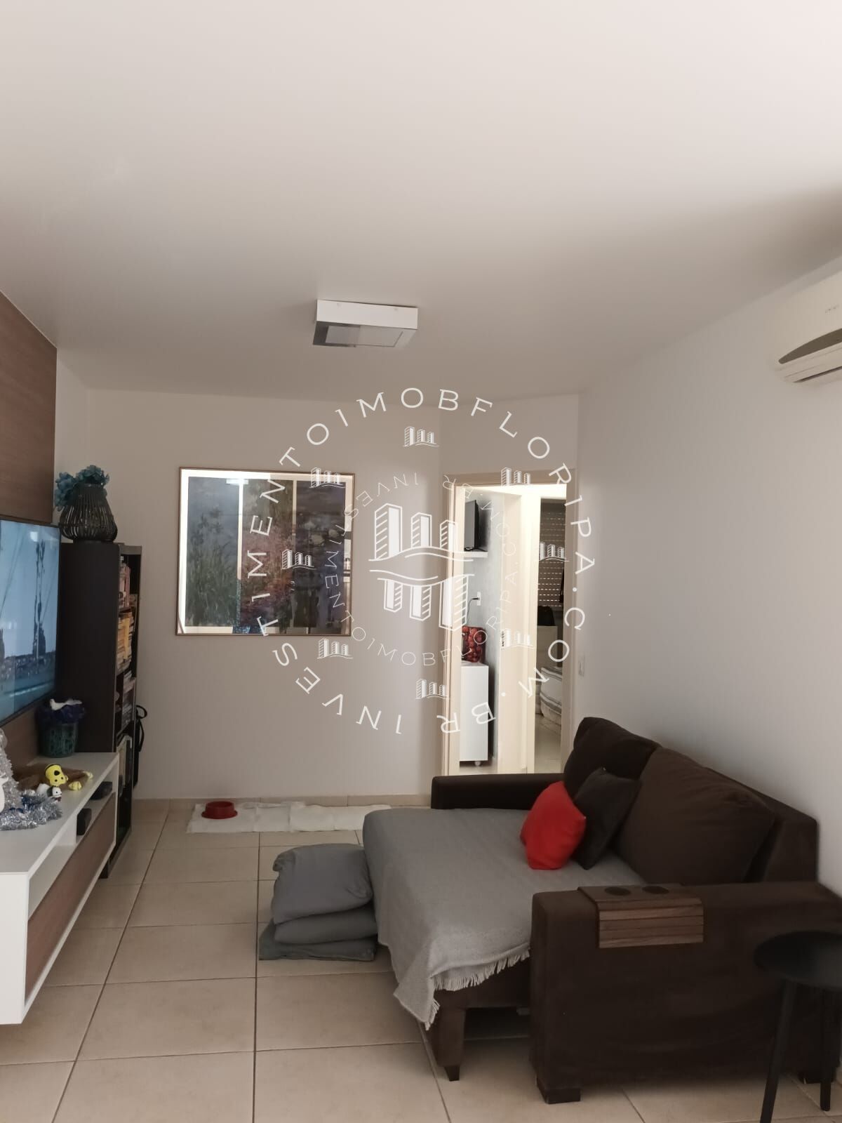 Apartamento à venda com 3 quartos, 101m² - Foto 1