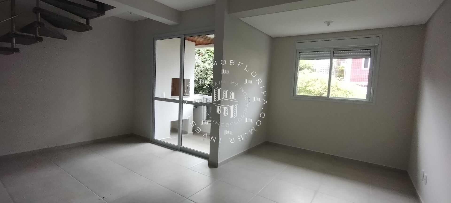 Apartamento à venda com 3 quartos, 129m² - Foto 3