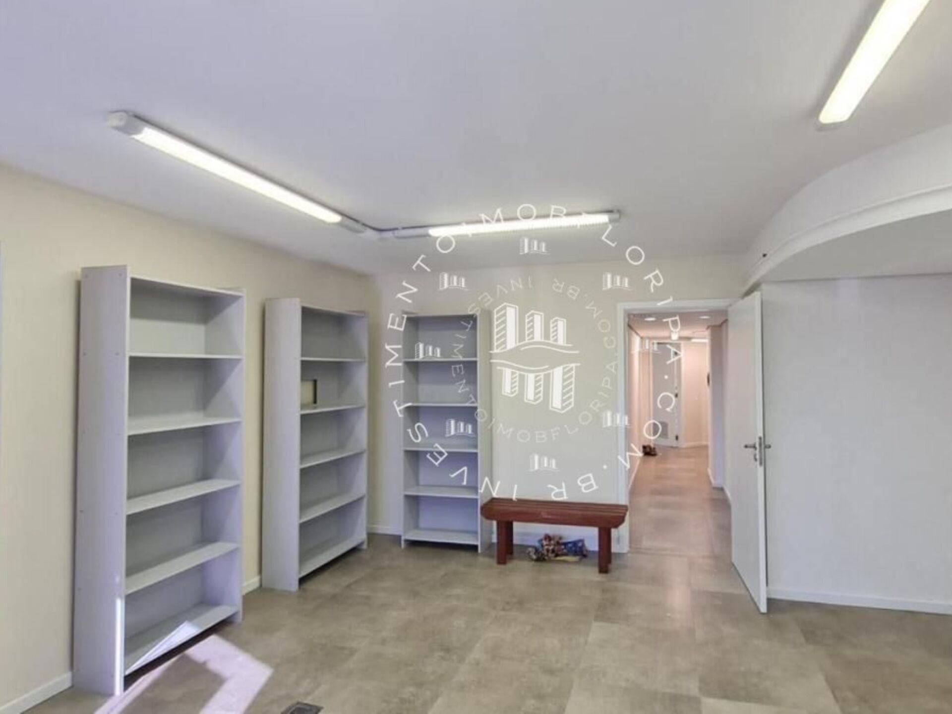 Loja-Salão à venda com 1 quarto, 331m² - Foto 12