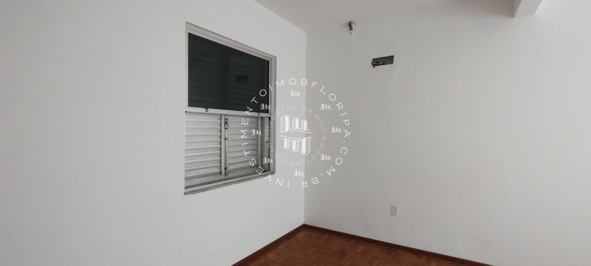 Apartamento à venda com 2 quartos, 105m² - Foto 10