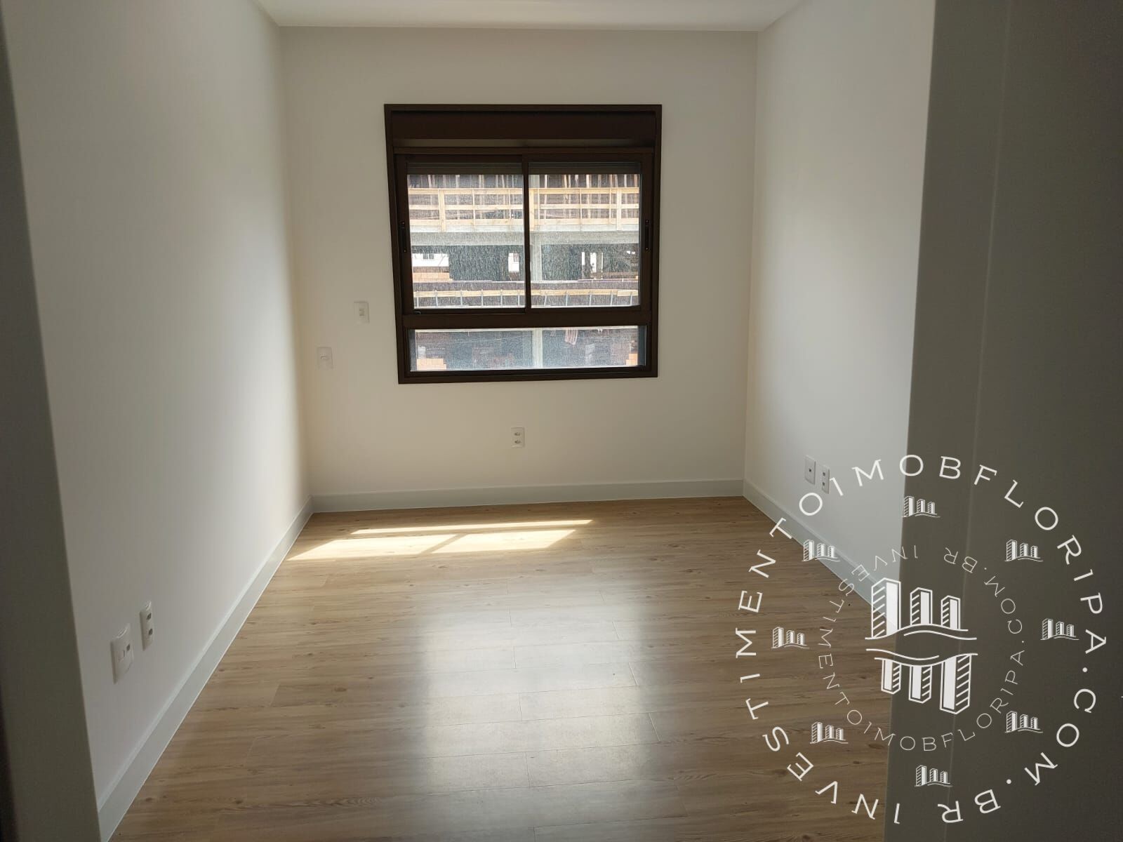 Apartamento à venda com 3 quartos, 126m² - Foto 10