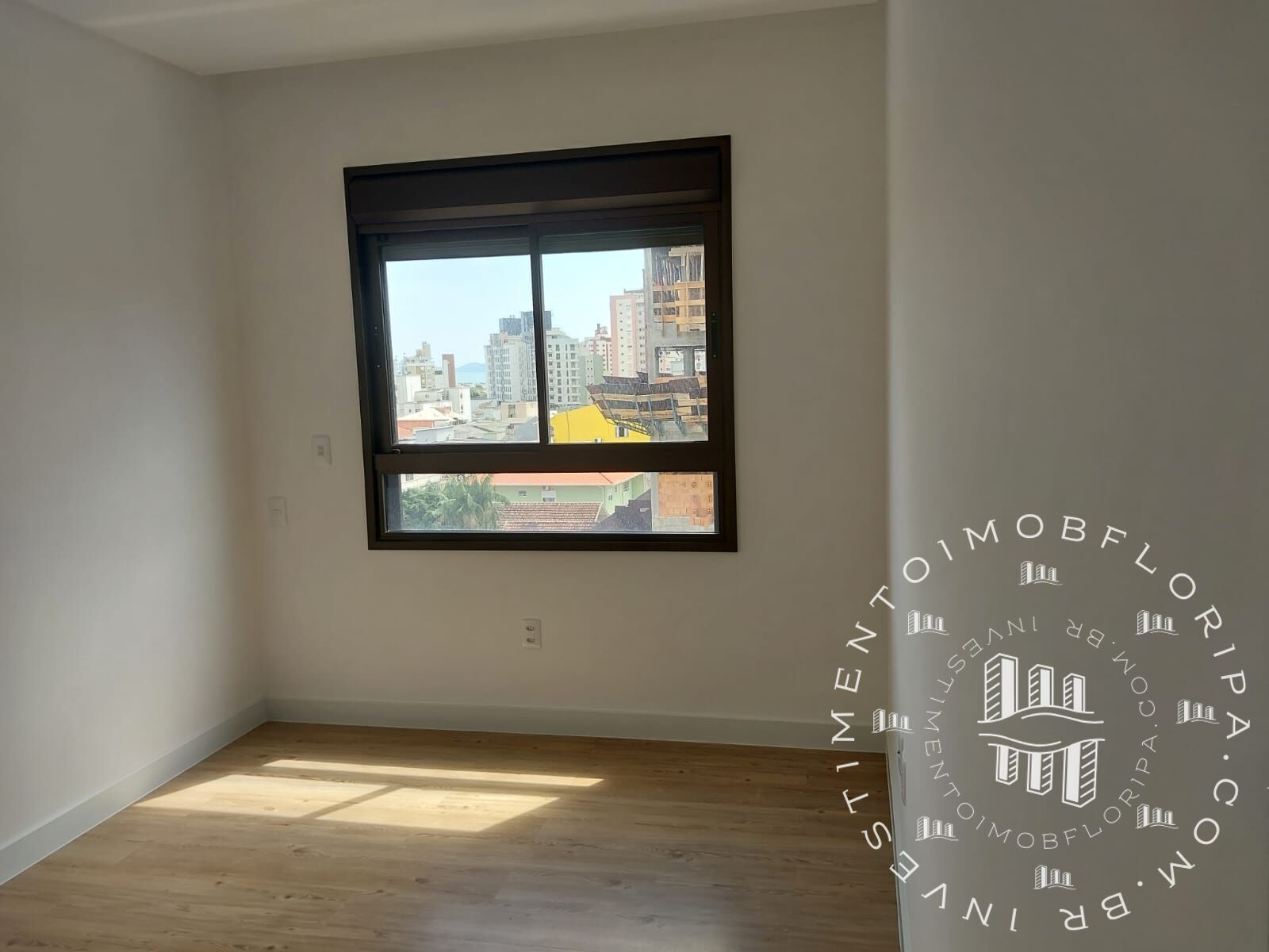 Apartamento à venda com 3 quartos, 126m² - Foto 9