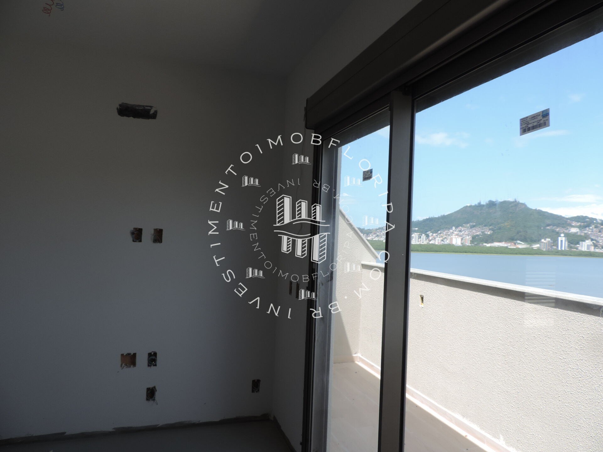 Apartamento à venda com 3 quartos, 99m² - Foto 22