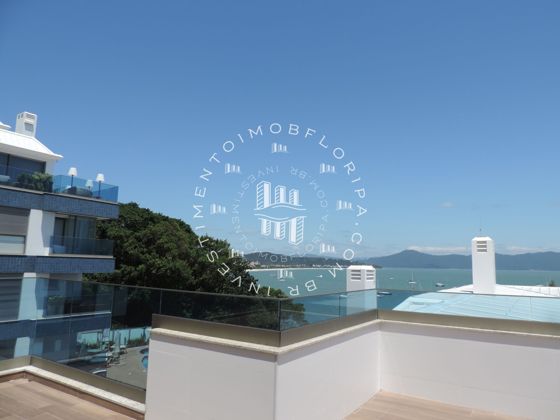 Cobertura à venda com 3 quartos, 205m² - Foto 3
