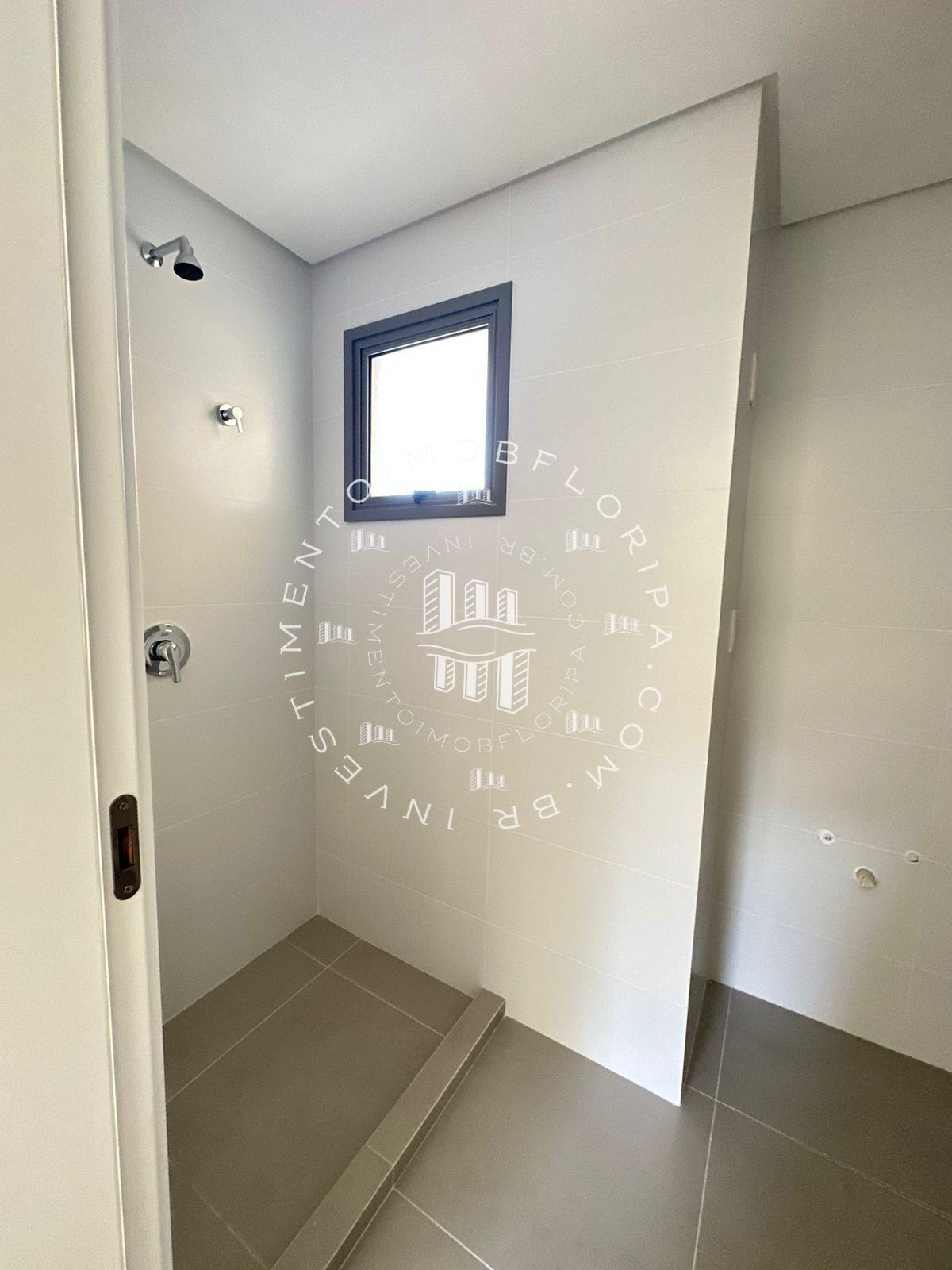 Apartamento à venda com 2 quartos, 71m² - Foto 9