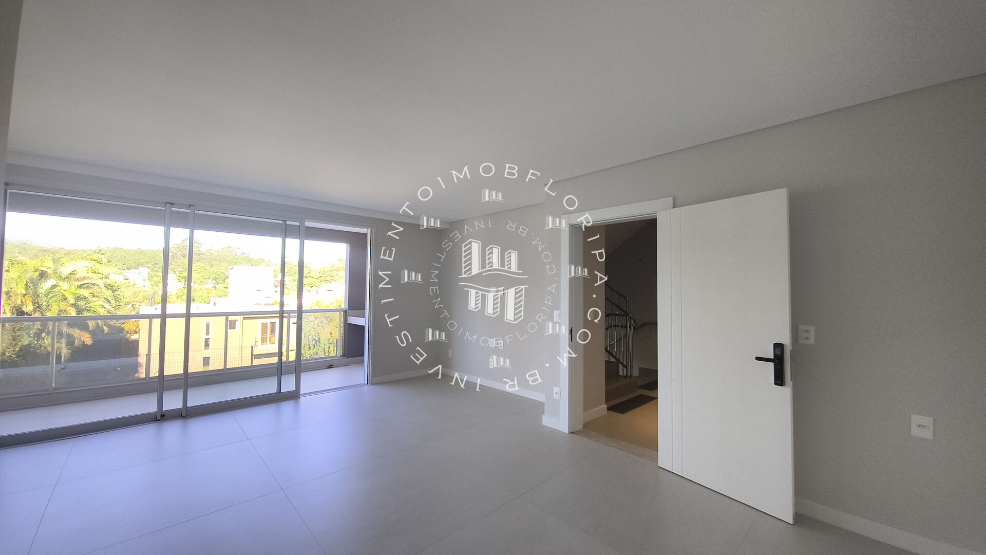Apartamento à venda com 3 quartos, 158m² - Foto 8