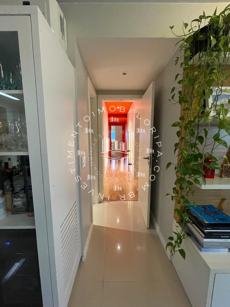 Apartamento à venda com 3 quartos, 184m² - Foto 11
