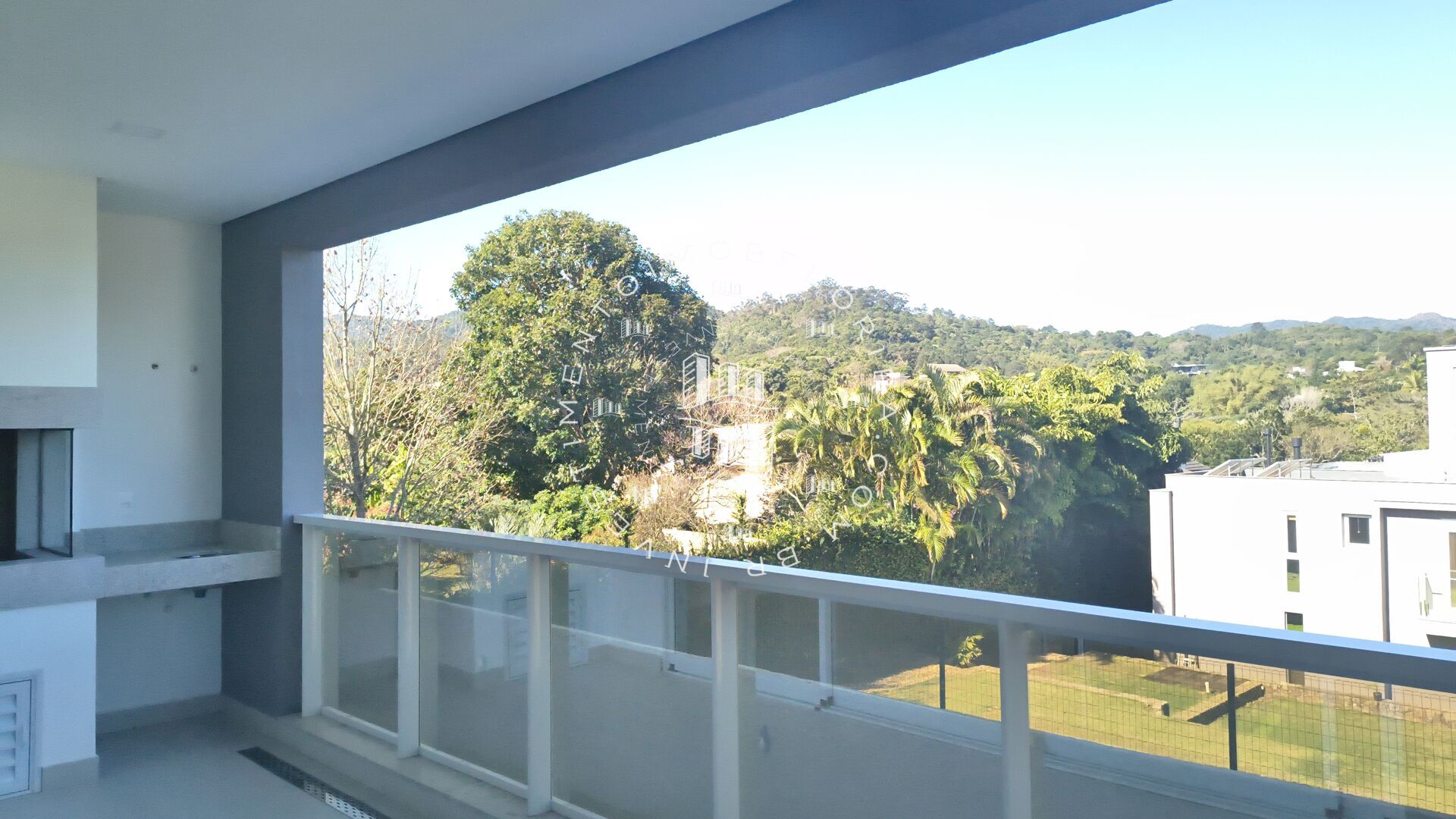 Apartamento à venda com 3 quartos, 158m² - Foto 11