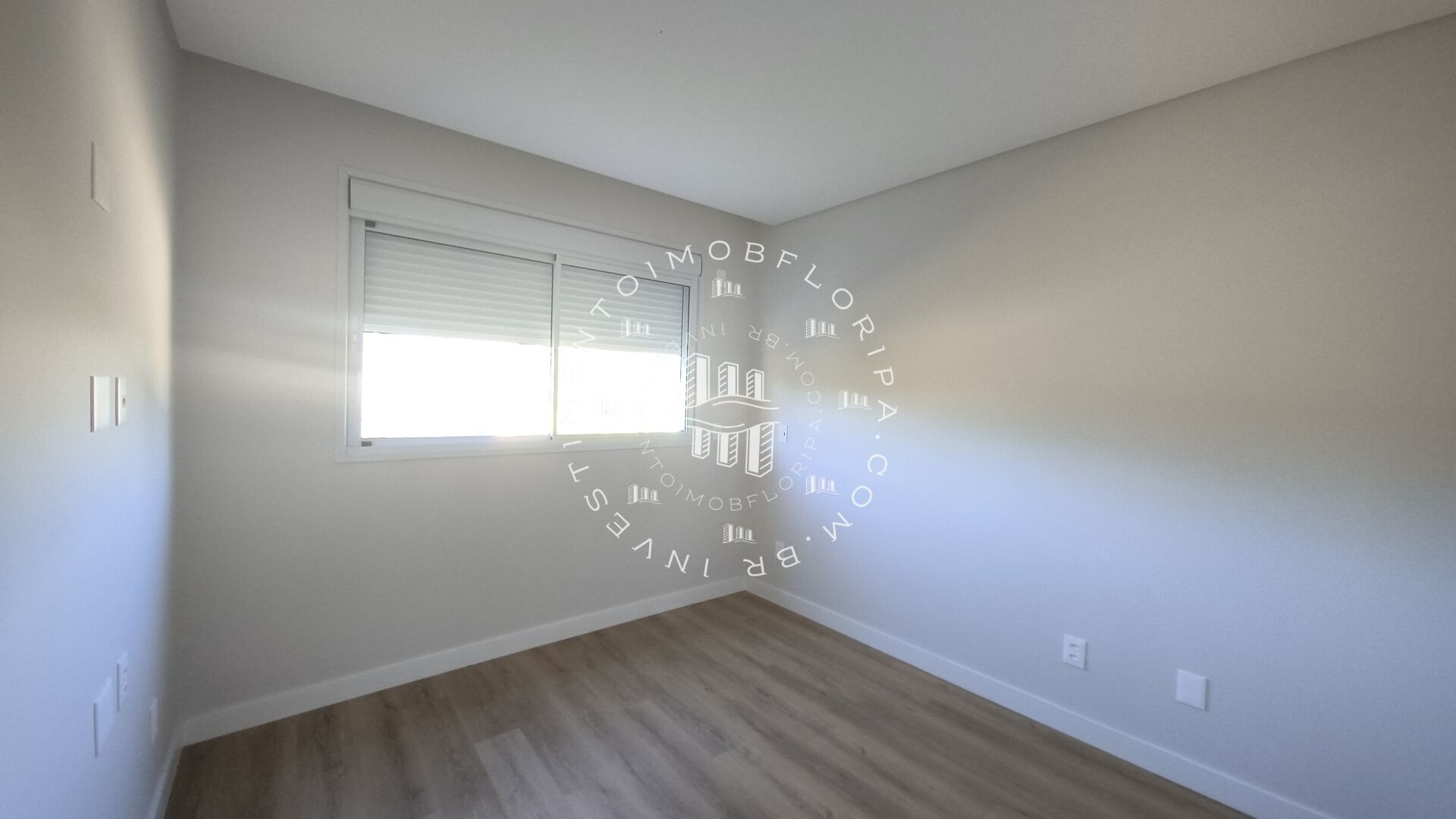 Apartamento à venda com 3 quartos, 158m² - Foto 18