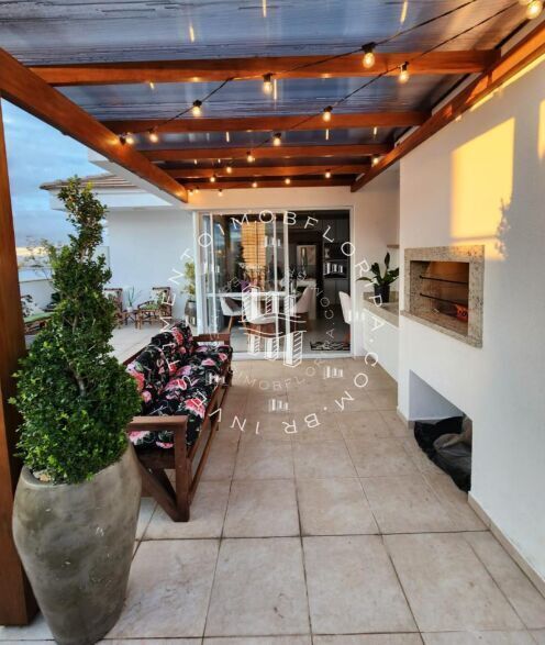 Cobertura à venda com 3 quartos, 136m² - Foto 1