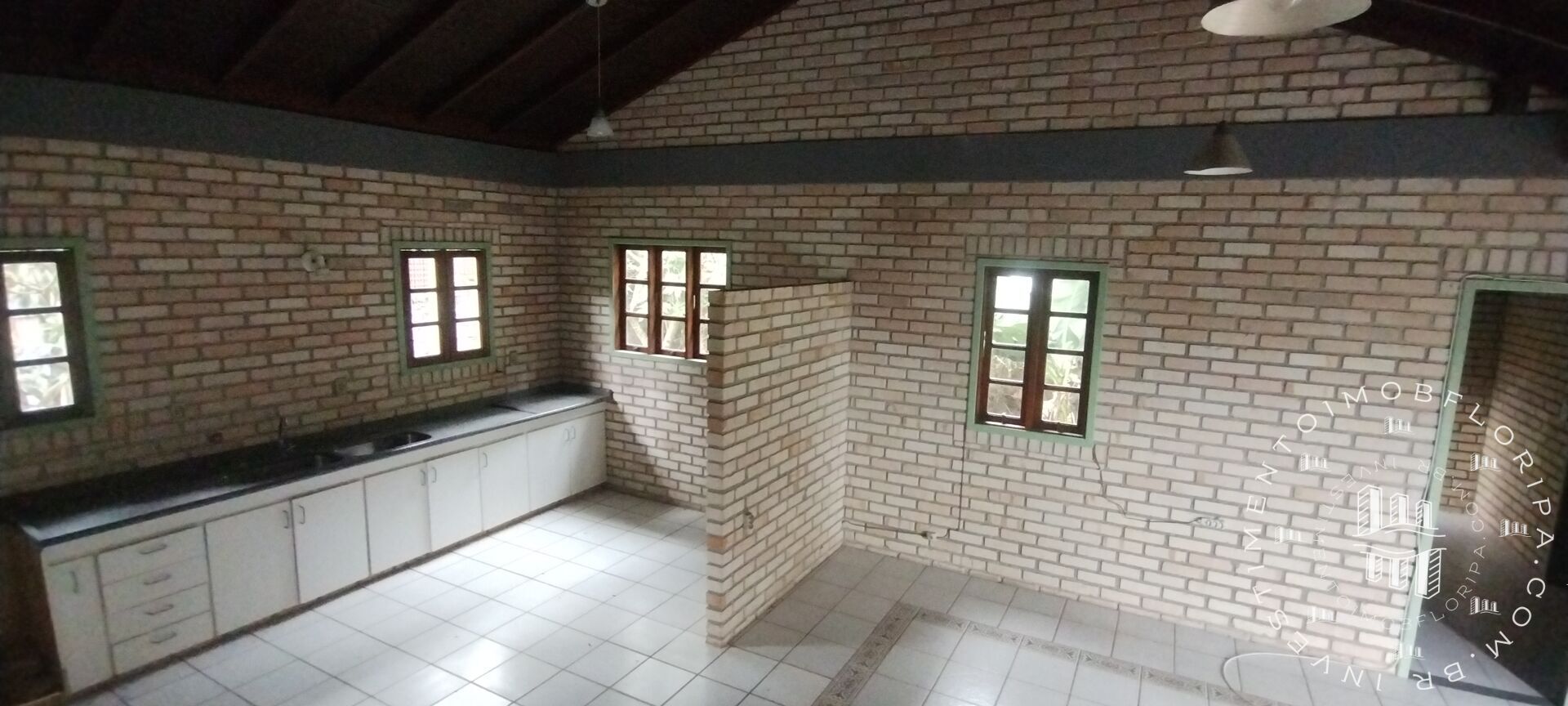 Sobrado à venda com 3 quartos, 120m² - Foto 2