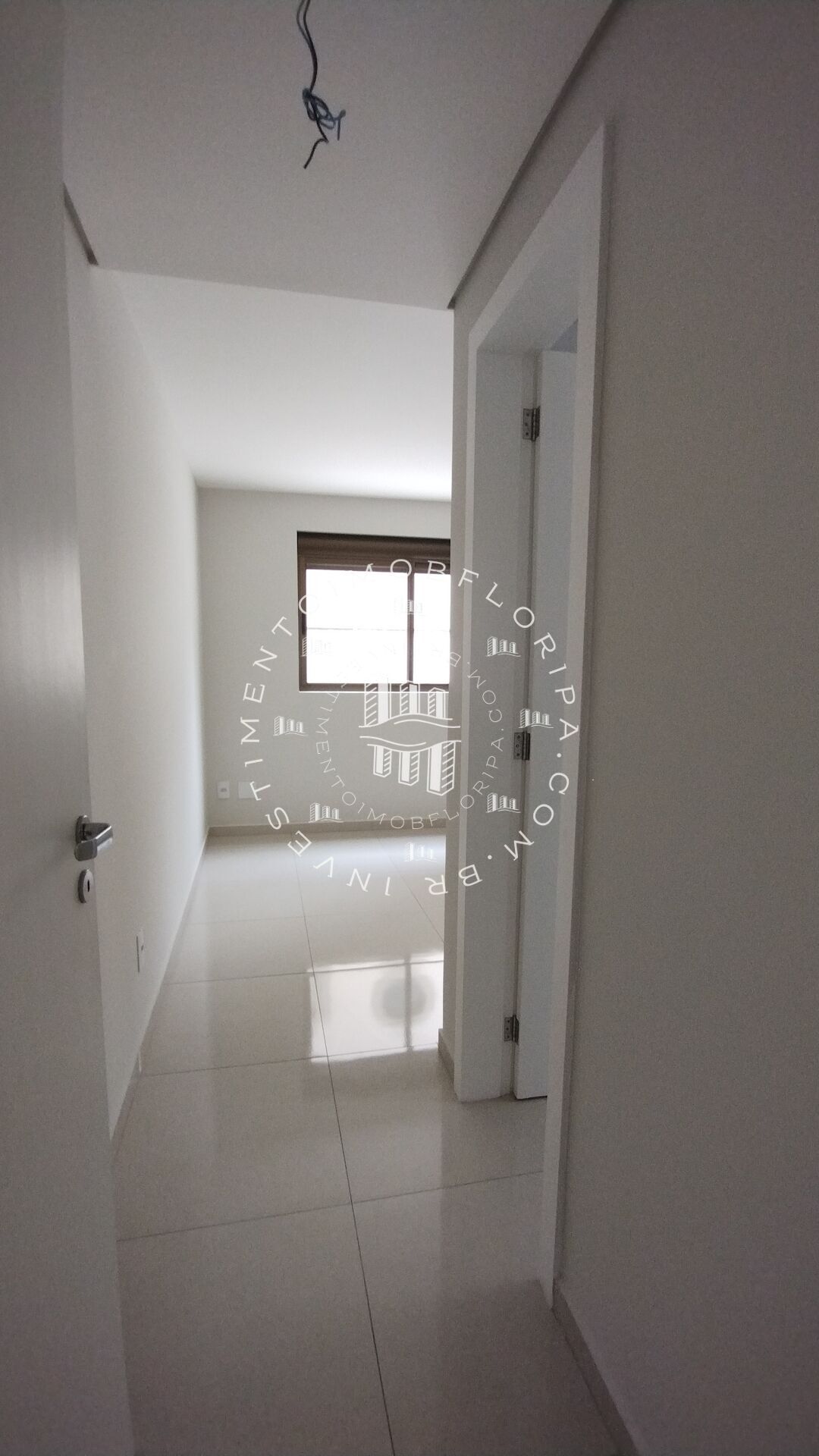 Apartamento à venda com 2 quartos, 105m² - Foto 6