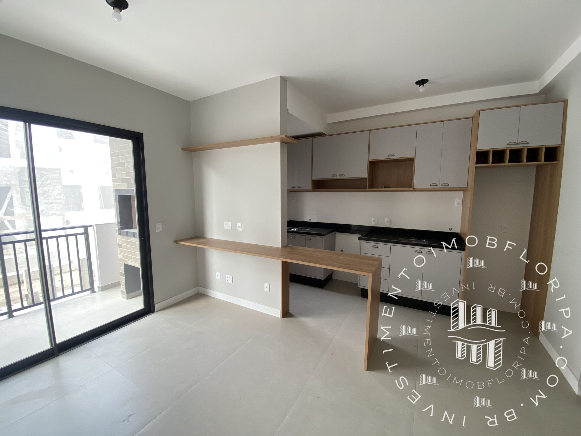 Apartamento à venda com 2 quartos, 65m² - Foto 10