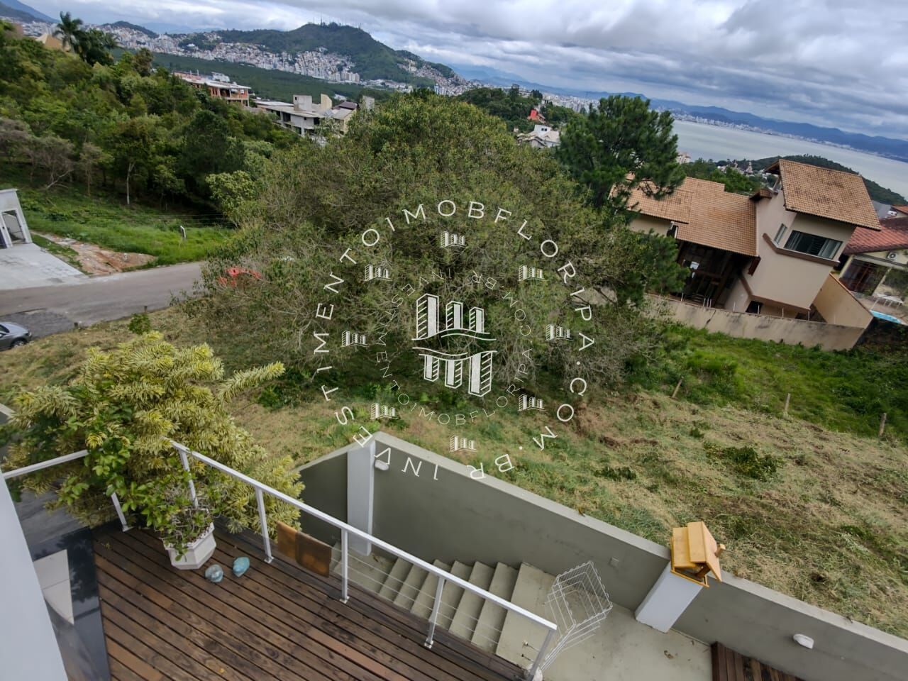 Terreno à venda, 757m² - Foto 1