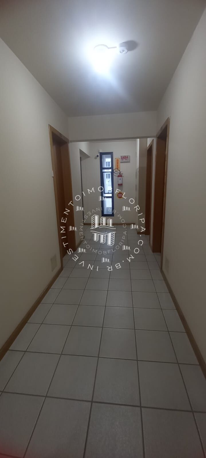 Conjunto Comercial-Sala à venda com 1 quarto, 32m² - Foto 12