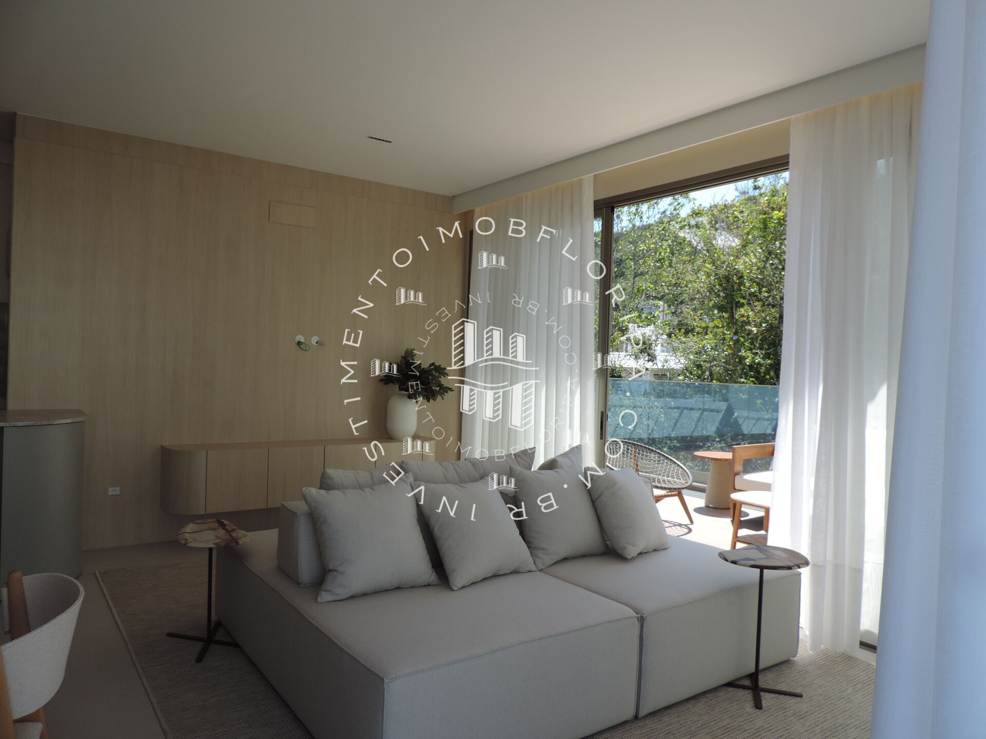 Cobertura à venda com 3 quartos, 180m² - Foto 2