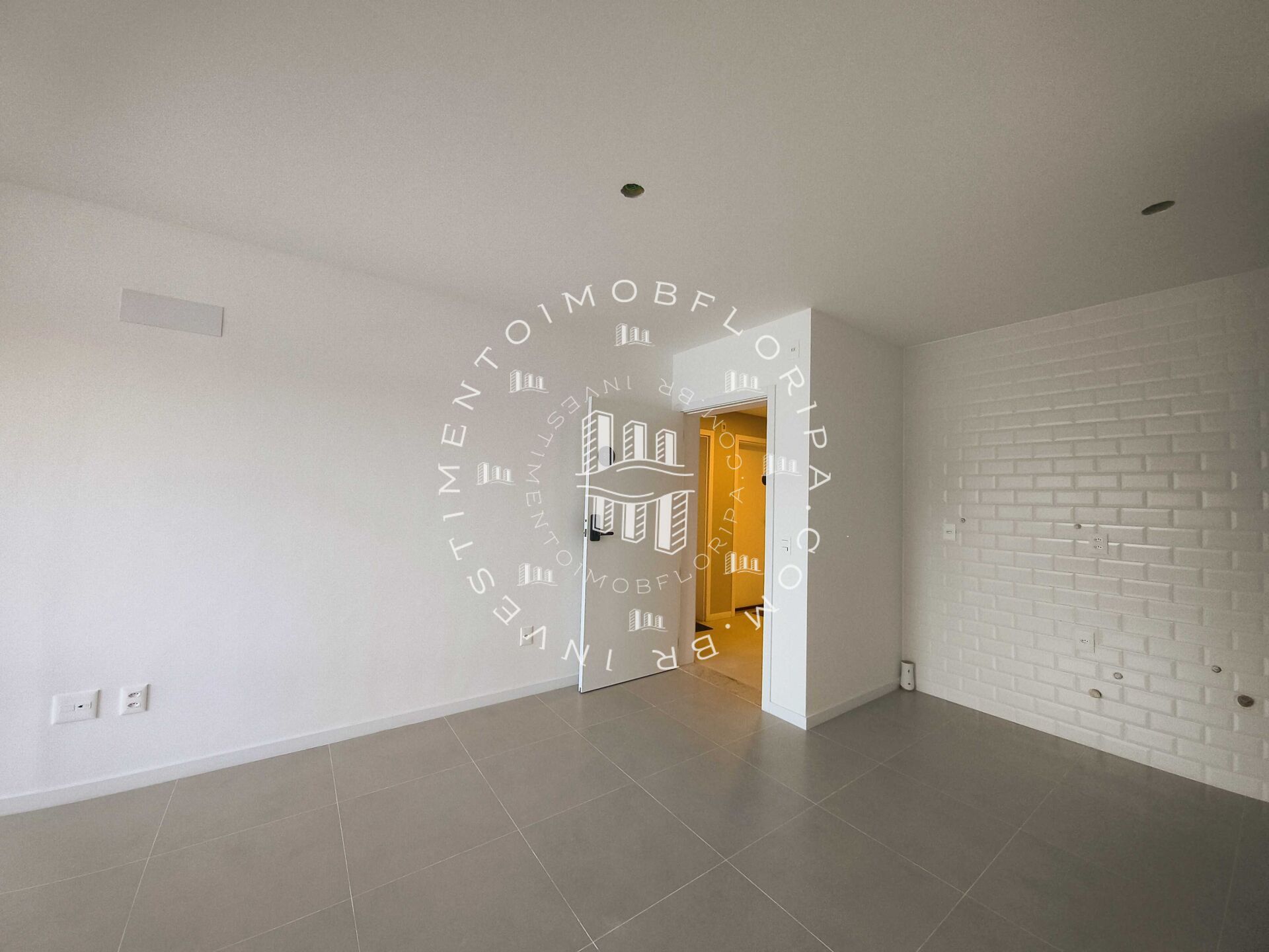 Apartamento à venda com 2 quartos, 66m² - Foto 3
