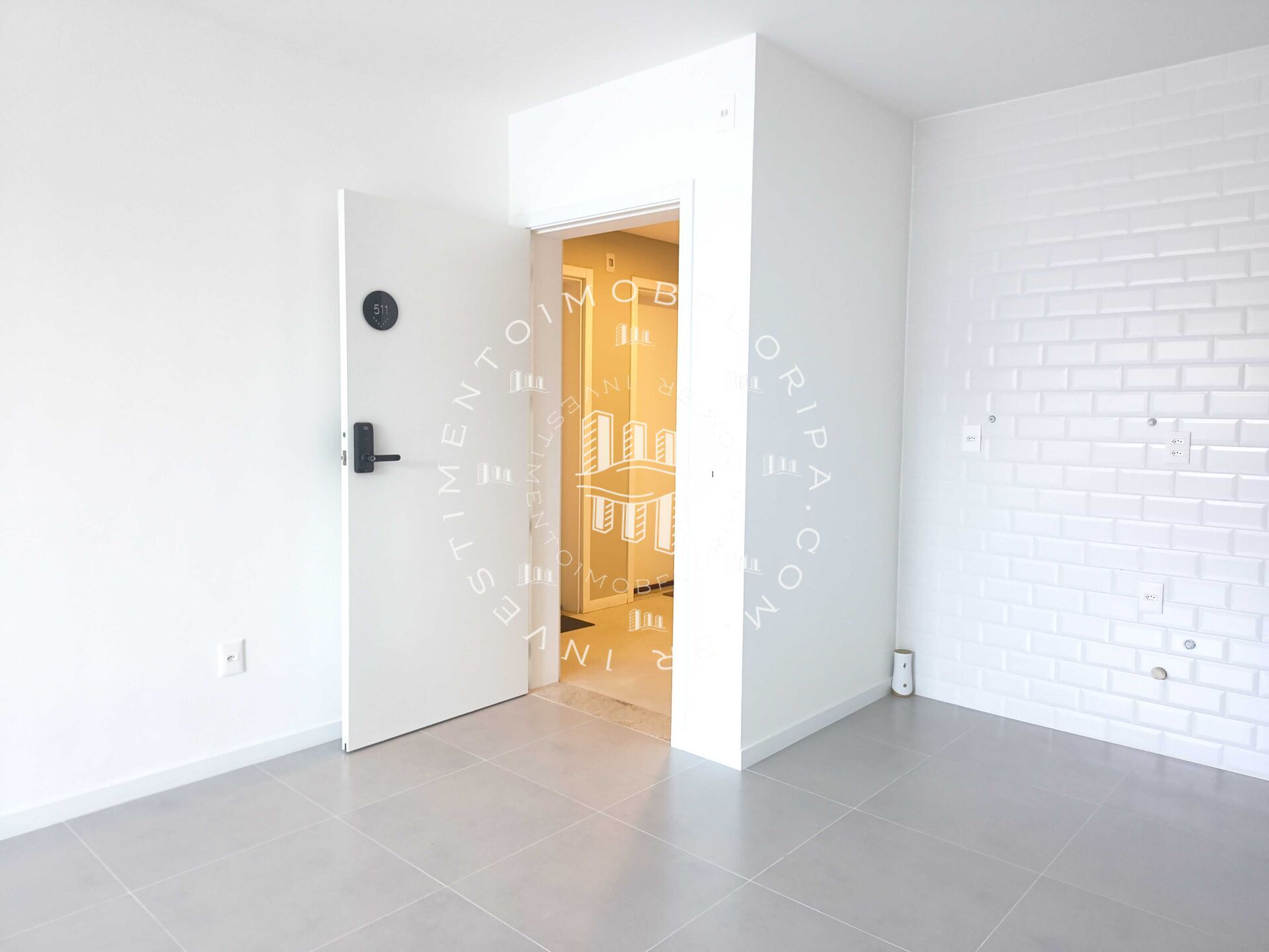 Apartamento à venda com 2 quartos, 66m² - Foto 4