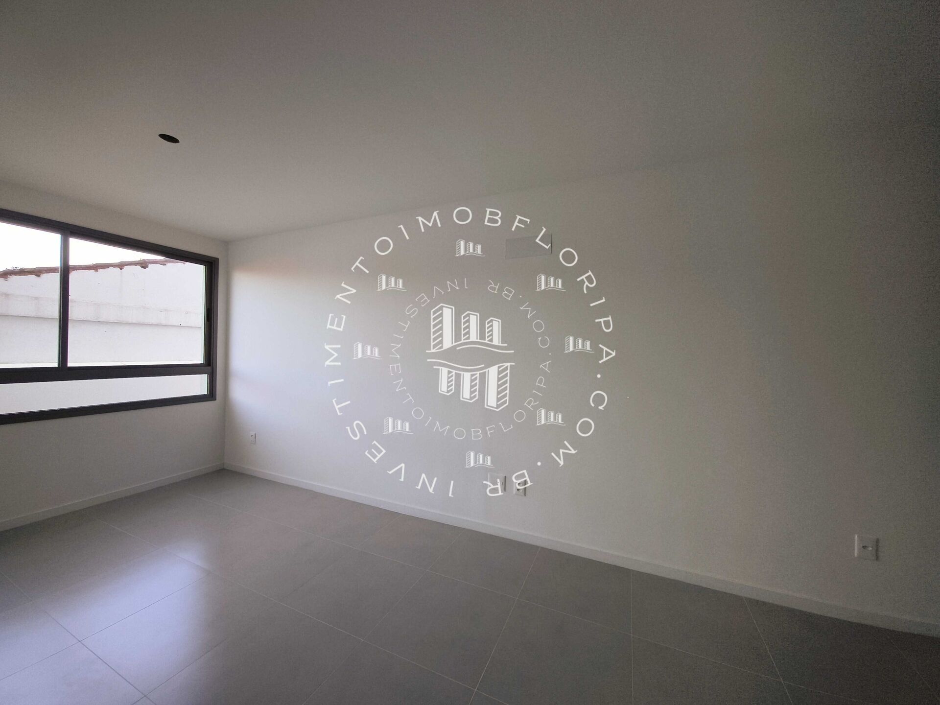 Apartamento à venda com 2 quartos, 66m² - Foto 5
