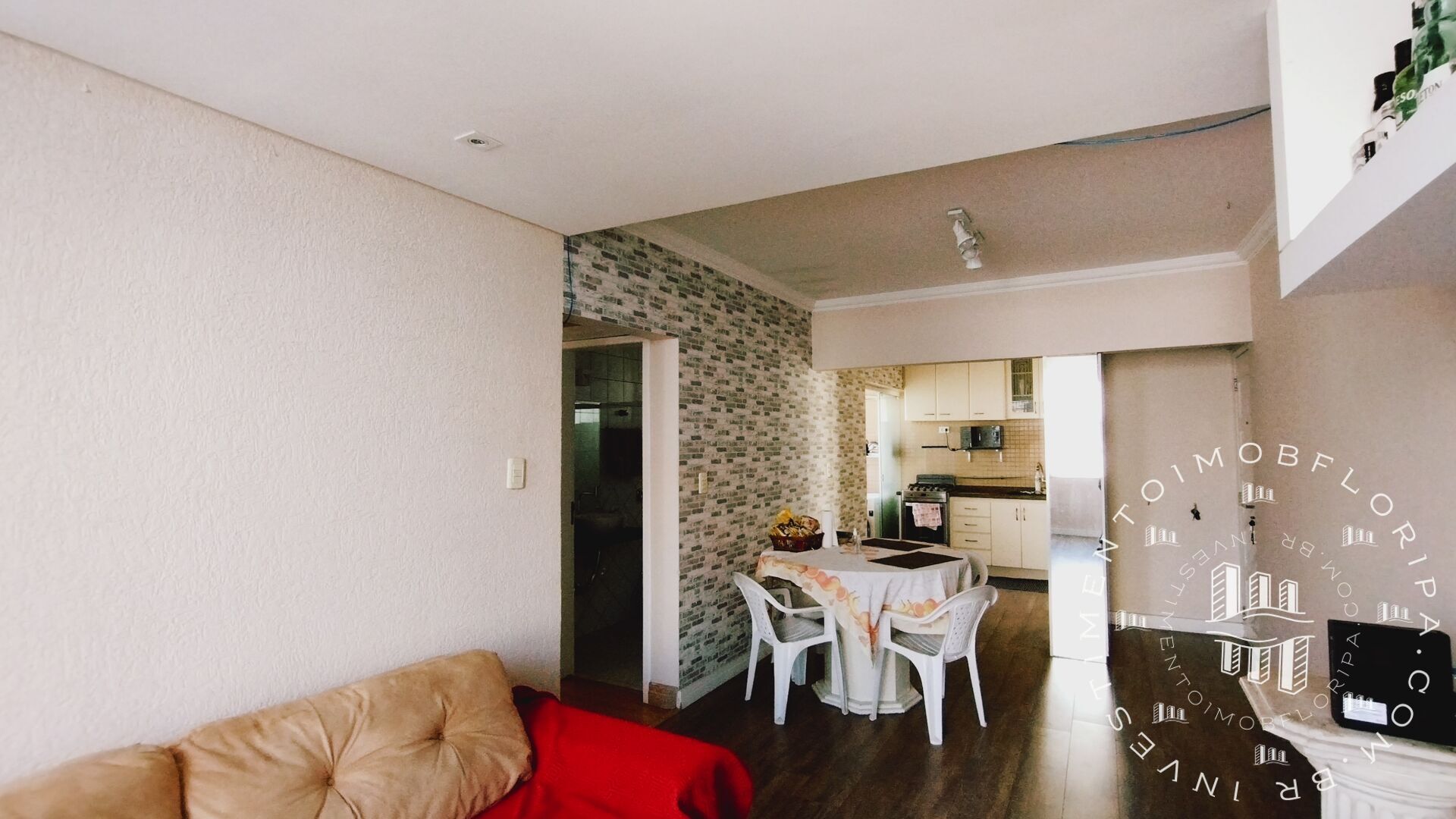 Apartamento à venda com 3 quartos, 80m² - Foto 4