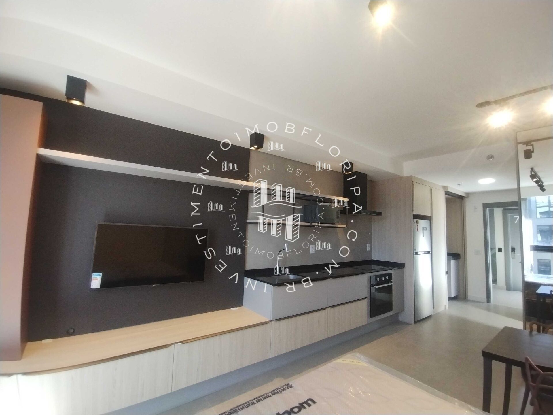 Apartamento à venda com 1 quarto, 31m² - Foto 1
