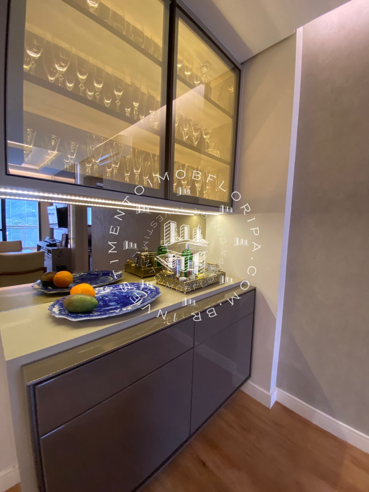 Apartamento à venda com 2 quartos, 81m² - Foto 7