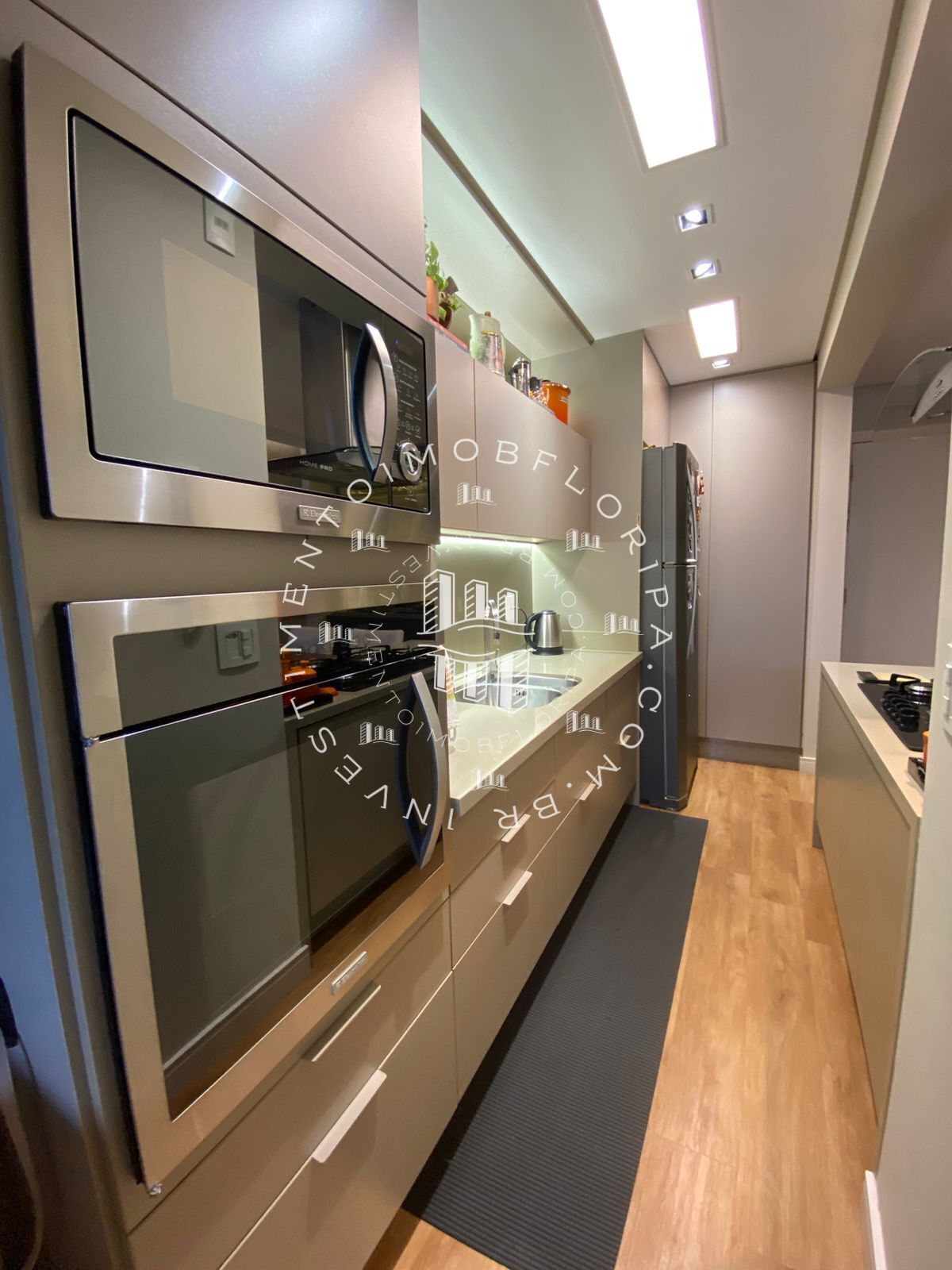 Apartamento à venda com 2 quartos, 81m² - Foto 8