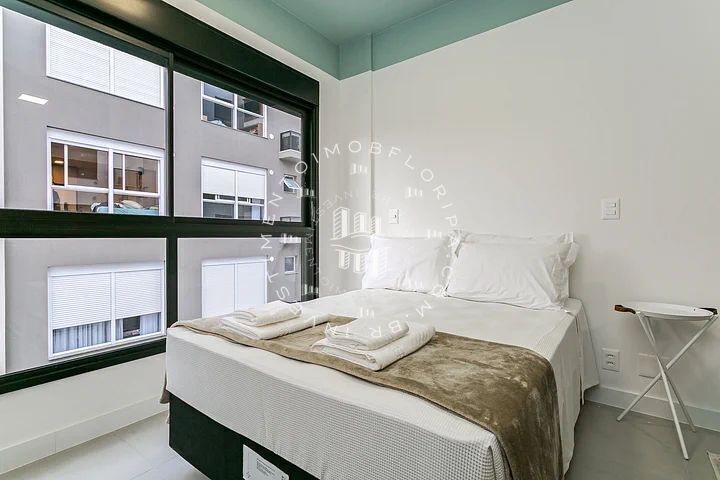 Apartamento à venda com 11 quartos, 30m² - Foto 3