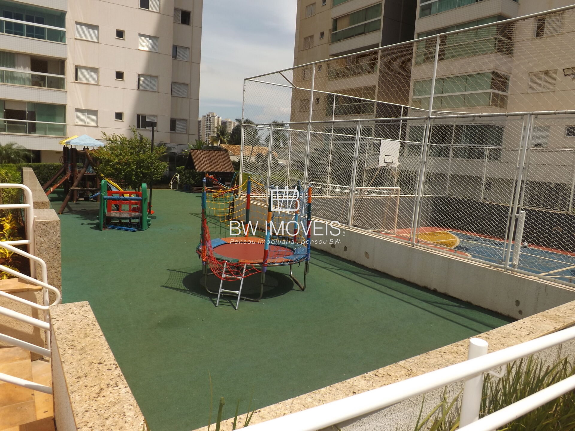 Apartamento à venda com 4 quartos, 190m² - Foto 45