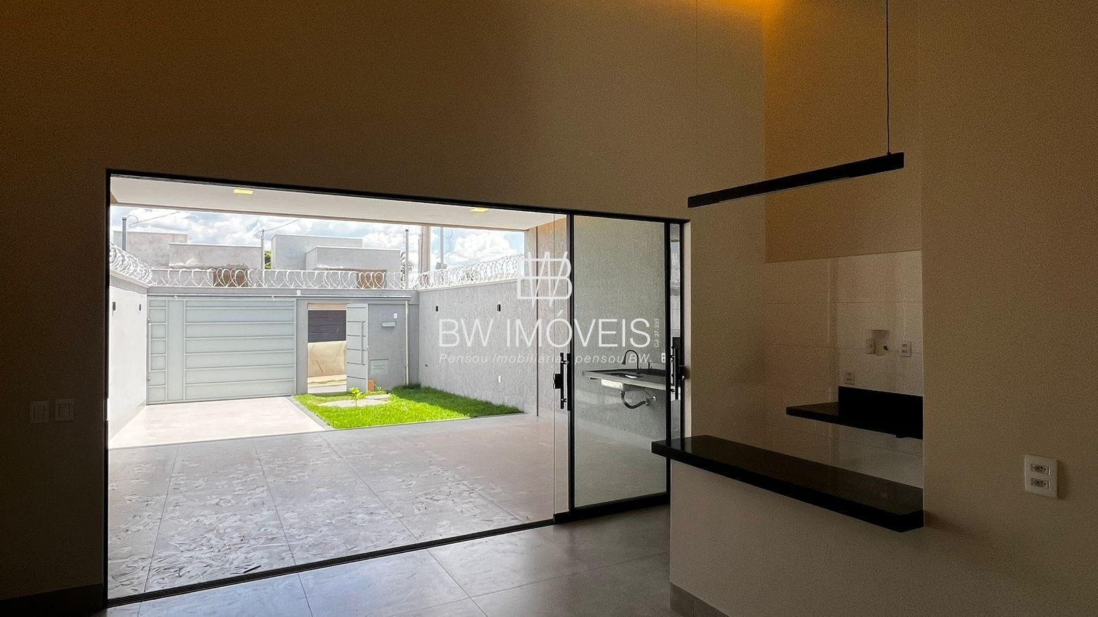 Casa à venda com 3 quartos, 126m² - Foto 12