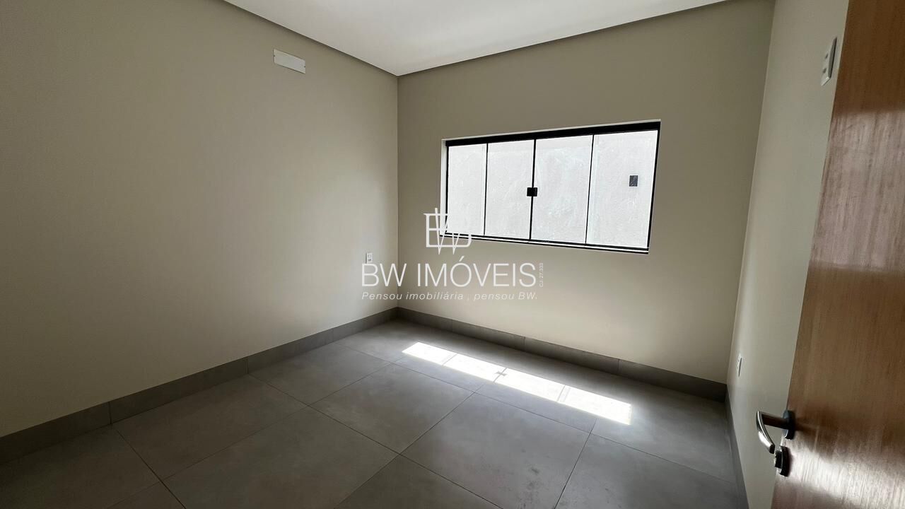 Casa à venda com 3 quartos, 126m² - Foto 20