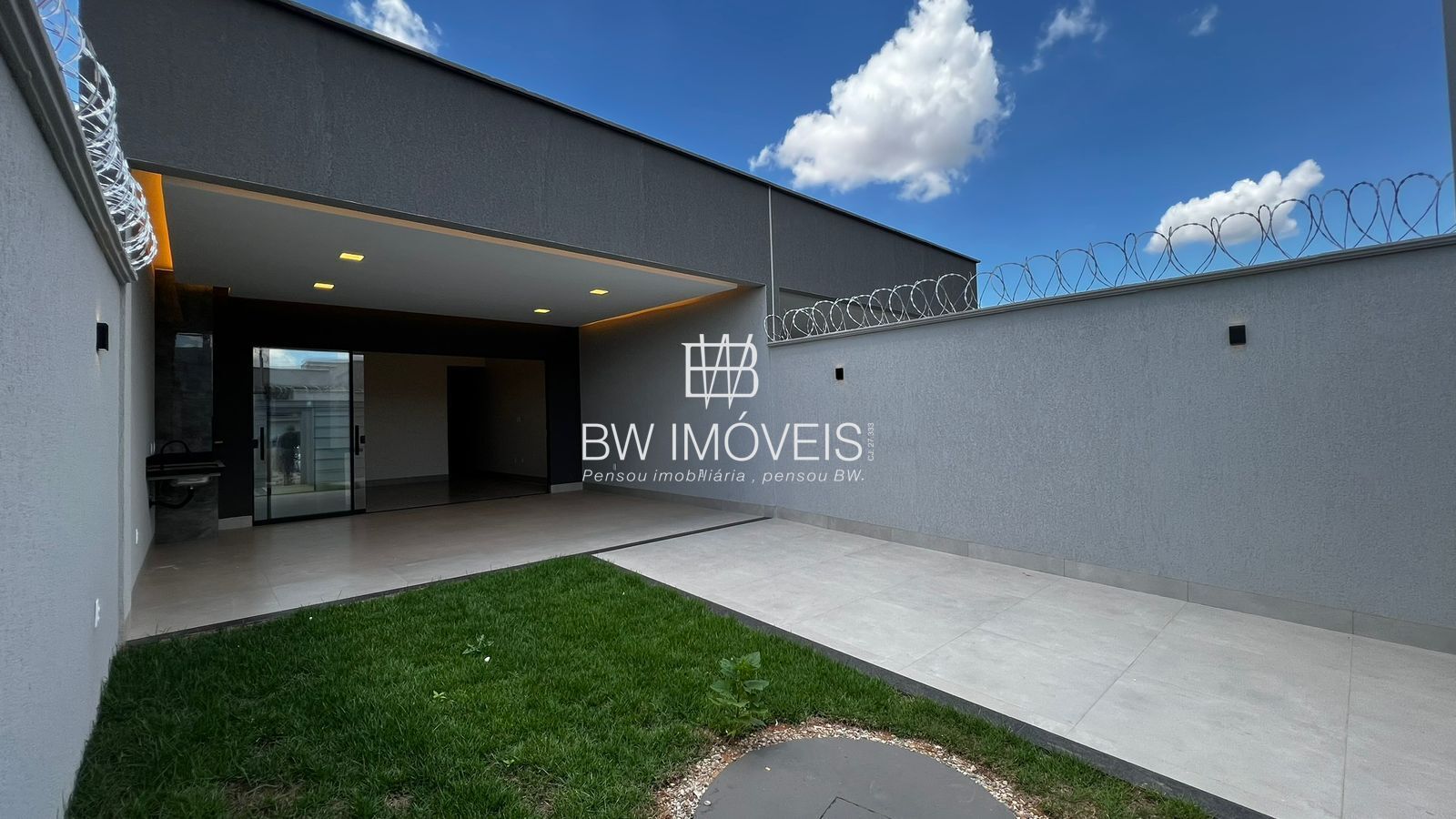 Casa à venda com 3 quartos, 126m² - Foto 7