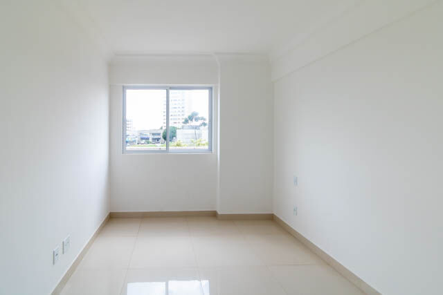 Apartamento à venda com 2 quartos, 62m² - Foto 9