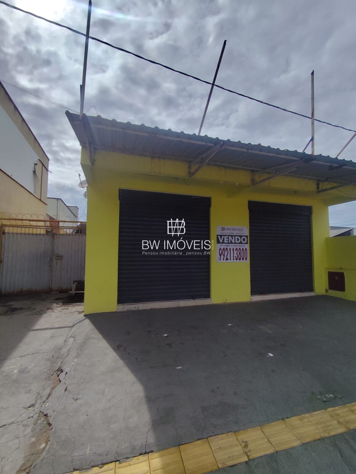 Sala-Conjunto, 300 m² - Foto 2