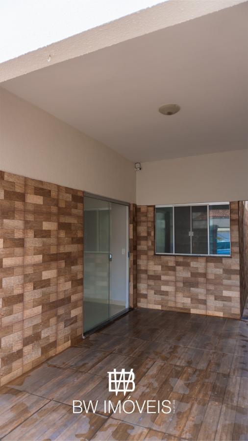 Casa à venda com 3 quartos, 190m² - Foto 4