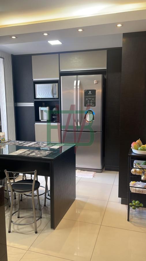 Apartamento à venda com 4 quartos, 190m² - Foto 6