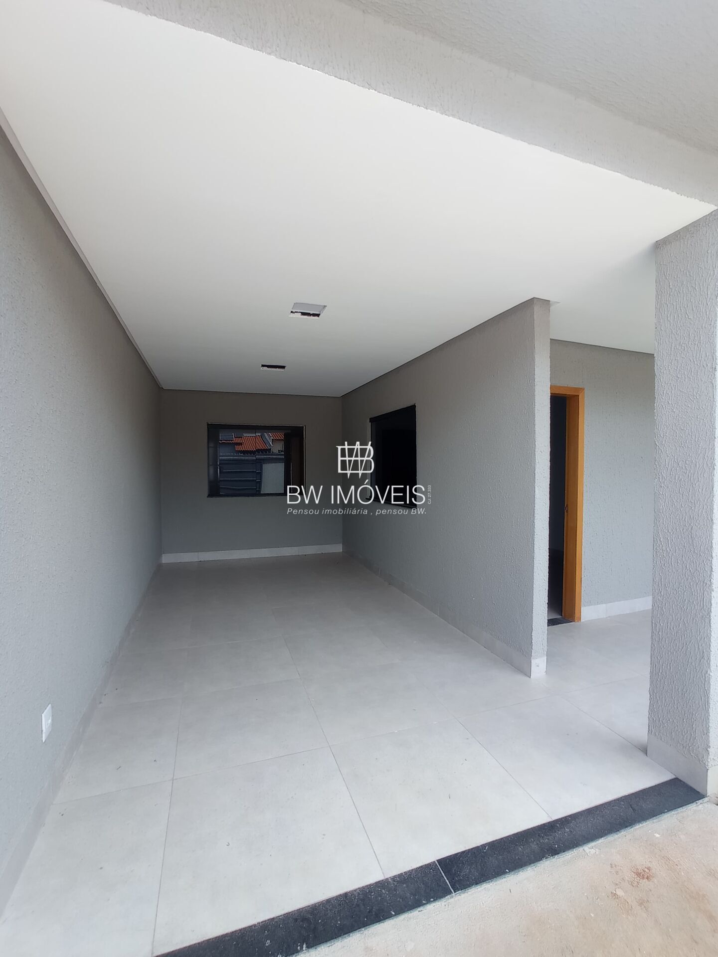 Casa à venda com 3 quartos, 110m² - Foto 5